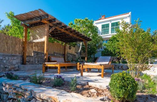 Loviste House | Holiday Home Lovište