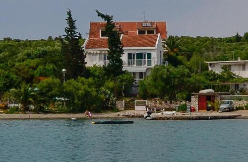 Loviste House | Holiday Home Lovište