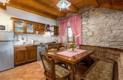 Gajana House | Holiday Home Luna - Holiday Home