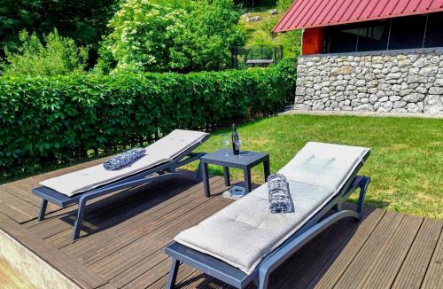 Lic House | Holiday Home Maja by Interhome