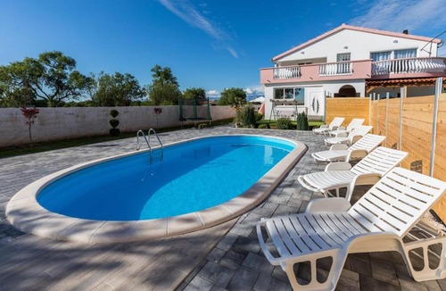 Galovac Apartment | Holiday Home Maroko, with private pool