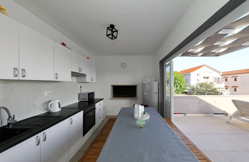 Maslenica House | Holiday Home Maslenica with Heated Private Pool
