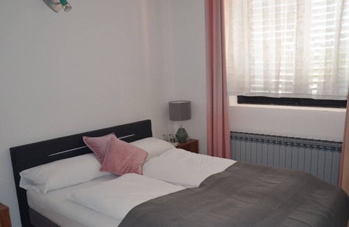Durdevac Villa | Holiday Home Medelin