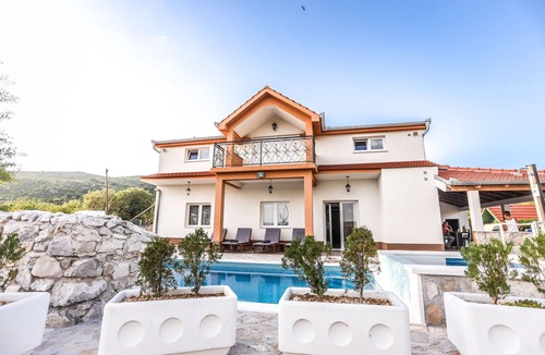 Lecevica House | Holiday Home Melone