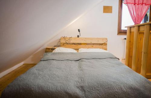 Strmec Stubicki House | Holiday Home MILa - Duplex one bedroom Holiday Home with Terrace