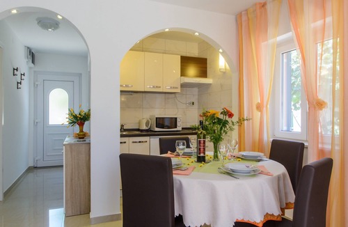 Trogir House | Holiday home Mirjana, (14744), Trogir, hr