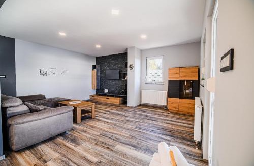 Dravograd House | Holiday Home Mountainview Horizon with Private Sauna & Hot Tub