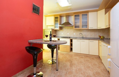 Primorski Dolac Villa | Holiday home Neda by Villas Guide
