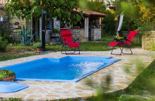 Sopot House | Holiday Home near Adriatic Sea and Krka Falls