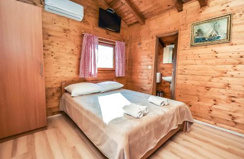 Krusevo House | Holiday Home Palma-5 by Interhome