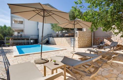 Maslenica House | Holiday Home Relax by Interhome
