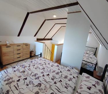 Jalzabet House | Holiday home Sunce i Zora