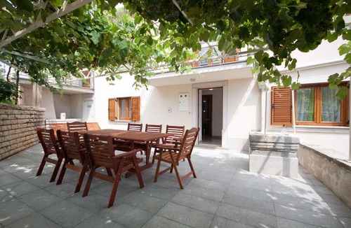 Sveta Jelena Apartment | Holiday Home Sveta Jelena