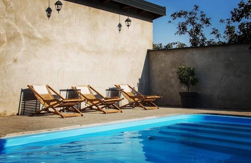 Karanac House | Holiday Home Thesaurum - Four Bedroom Holiday Home with Swimming Pool