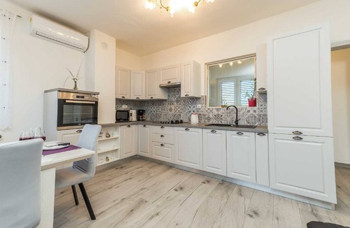 Smilcic Villa | Holiday home Tower with private pool, sauna and quads