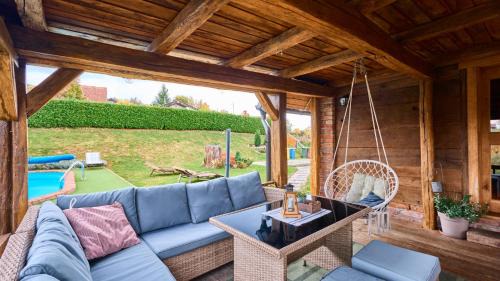 Popovaca Villa | Holiday Home Trnovka by Villas Guide