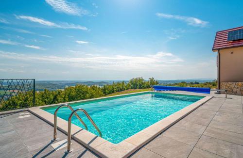 Kalnik House | Holiday Home Vila Breg 1 by Interhome