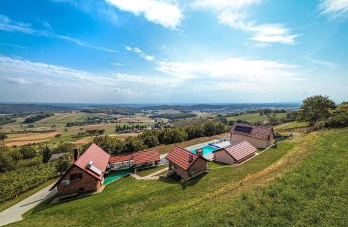 Kalnik House | Holiday Home Vila Breg 1 by Interhome
