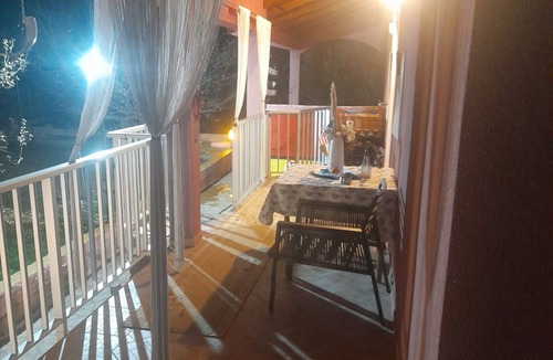 Murvica House | Holiday Home Village Paradise