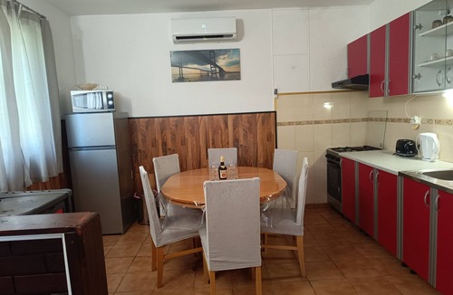 Velim House | Holiday Home Višnja - Two Bedroom Holiday Home with Terrace