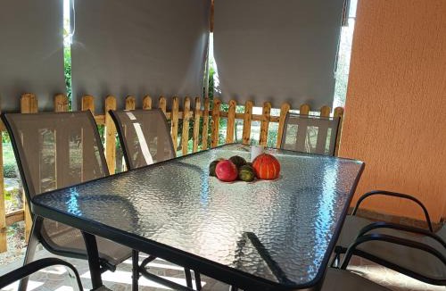 Velim House | Holiday Home Višnja with Pool