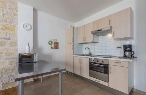 Dajla House | Holiday home with air conditioning