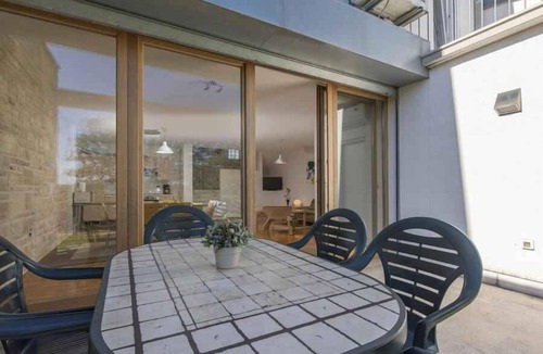 Dajla House | Holiday home with air conditioning