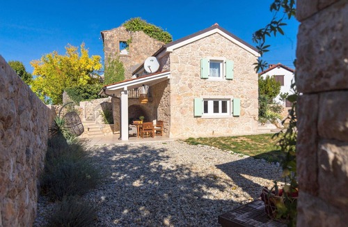 Polje House | Holiday home with hot tub Polje, Krk (K-20409)