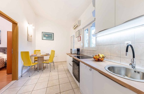 Labin House | Holiday home with pool and air conditioning