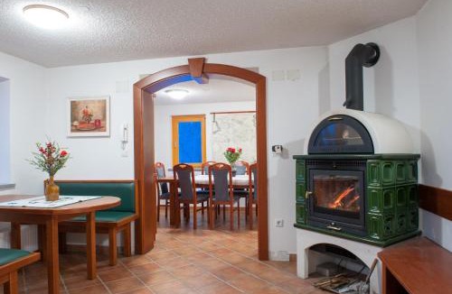 Ambroz pod Krvavcem House | Holiday Home Zelenka