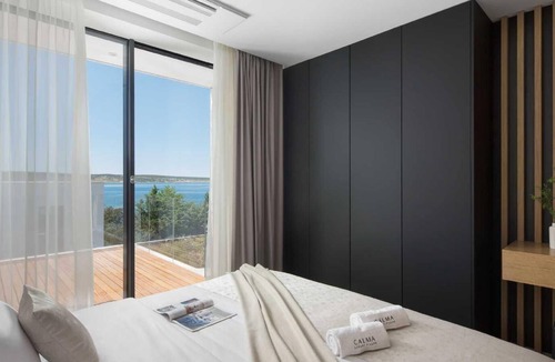Starigrad House | Holiday house Starigrad Paklenica for 1 - 8 persons with 4 bedrooms - Luxury holiday home