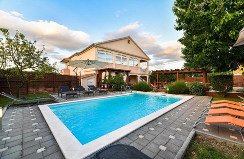 Donje Rastane House | Holiday House in Donje Raštane with Private Pool