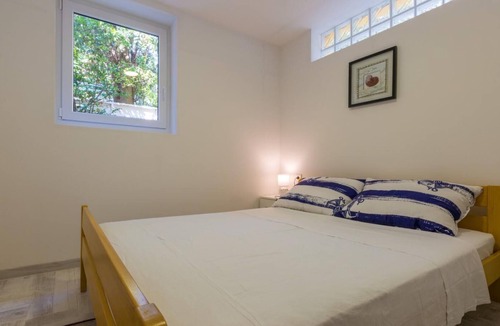Novi Vinodolski House | Holiday house Smokvica Krmpotska for 2 - 12 persons with 6 bedrooms - Holiday home
