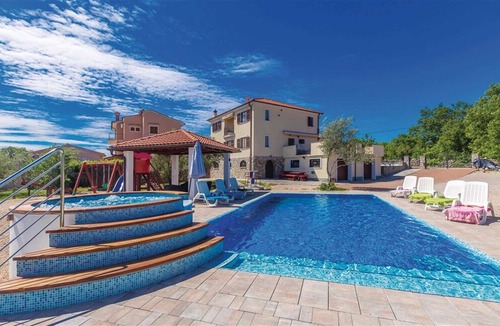 Sveti Vid Dobrinjski House | Holiday house Dobrinj for 1 - 14 persons with 6 bedrooms - Holiday home