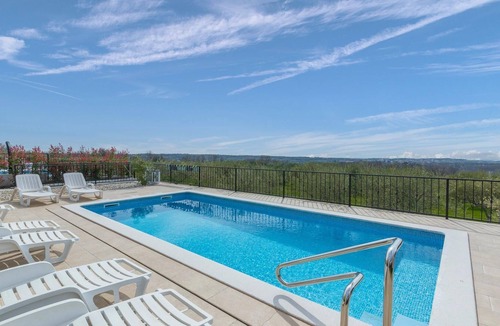 Materada House | Holiday house Juricani for 6 - 8 persons with 3 bedrooms - Holiday home