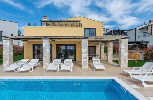 Materada House | Holiday house Juricani for 6 - 8 persons with 3 bedrooms - Holiday home
