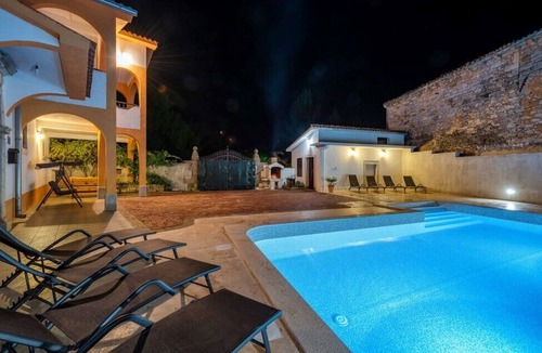 Skropeti House | Holiday House Karla Valentina