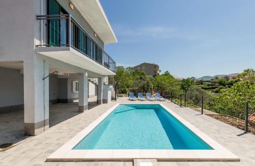 Omis House | Holiday House Kostanje