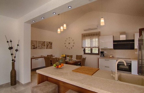 Pinezici House | Holiday house Krk (Stadt) for 1 - 8 persons with 3 bedrooms - Holiday house