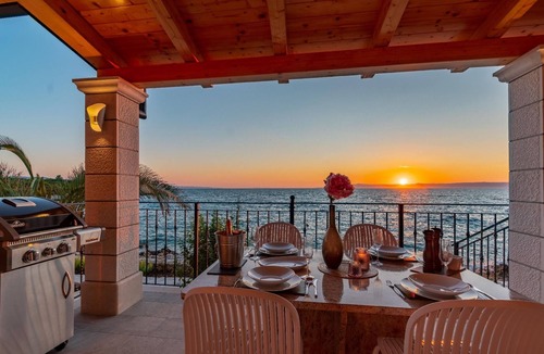 Loviste House | Holiday house Lovište for 1 - 5 persons with 2 bedrooms - Holiday house