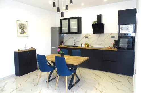Pristeg House | Holiday house Parancin