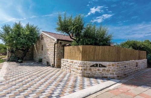Stankovci House | Holiday House Šimun - Three bedroom Holiday house with pool