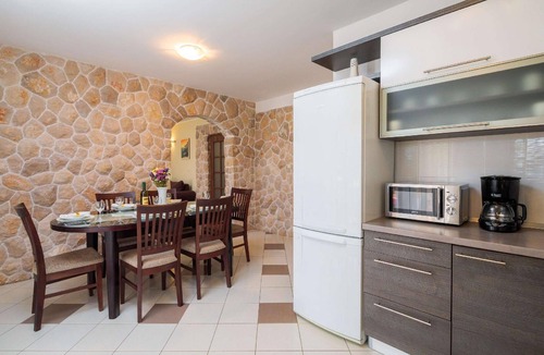 Oklaj House | Holiday house Skradin for 1 - 7 persons with 4 bedrooms - Holiday house
