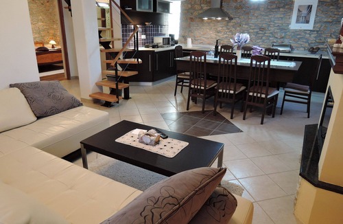 Promina House | Holiday house Tihomir - with pool : - Drnis, Riviera Sibenik, Croatia