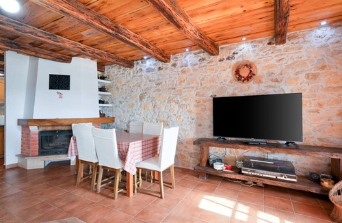 Visoko Villa | Holiday House Visoko by Villas Guide