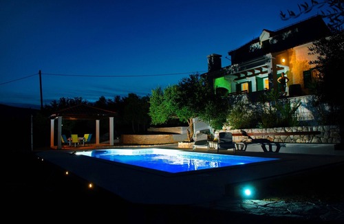 Plano House | Holiday house with a swimming pool Plano, Trogir (K-11897)