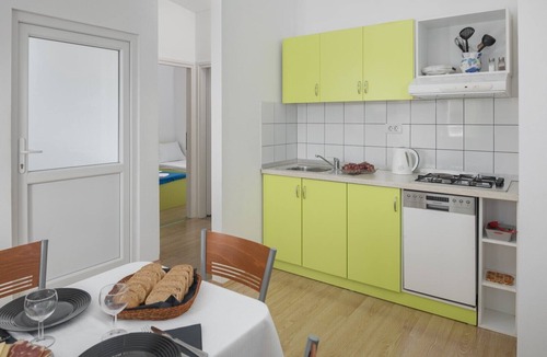 Tinjan House | Holiday house with private pool No.9 in holiday park Jelovci