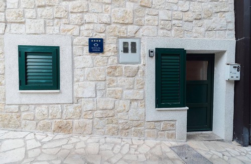 Zaton House | Holiday house Zaton for 5 - 6 persons with 3 bedrooms - Row house