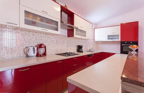Galovac House | Holiday house Zemunik for 1 - 10 persons with 6 bedrooms - Holiday house