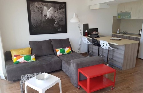Stanici House | Holiday villa with a view of the water
